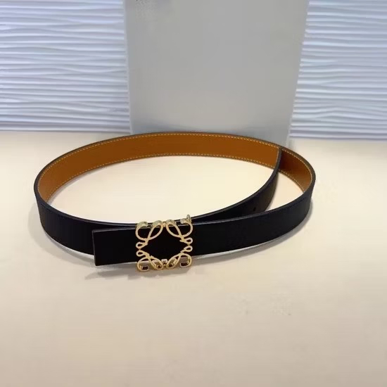 Top-Tier Leather Accessory for Gift with 1: 1 Ratio Style