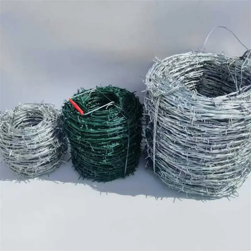 Высокогокачества Оцинкованная стальная ограда Железная проволока Колючая проволока Сельскохозяйственное поле Оцинкованная колючая проволока 12,5 калибра Котировки, Экспортеры
