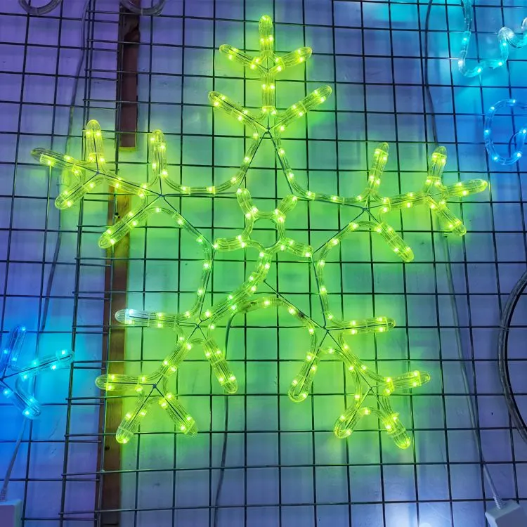 LED Snowflake Detail 2