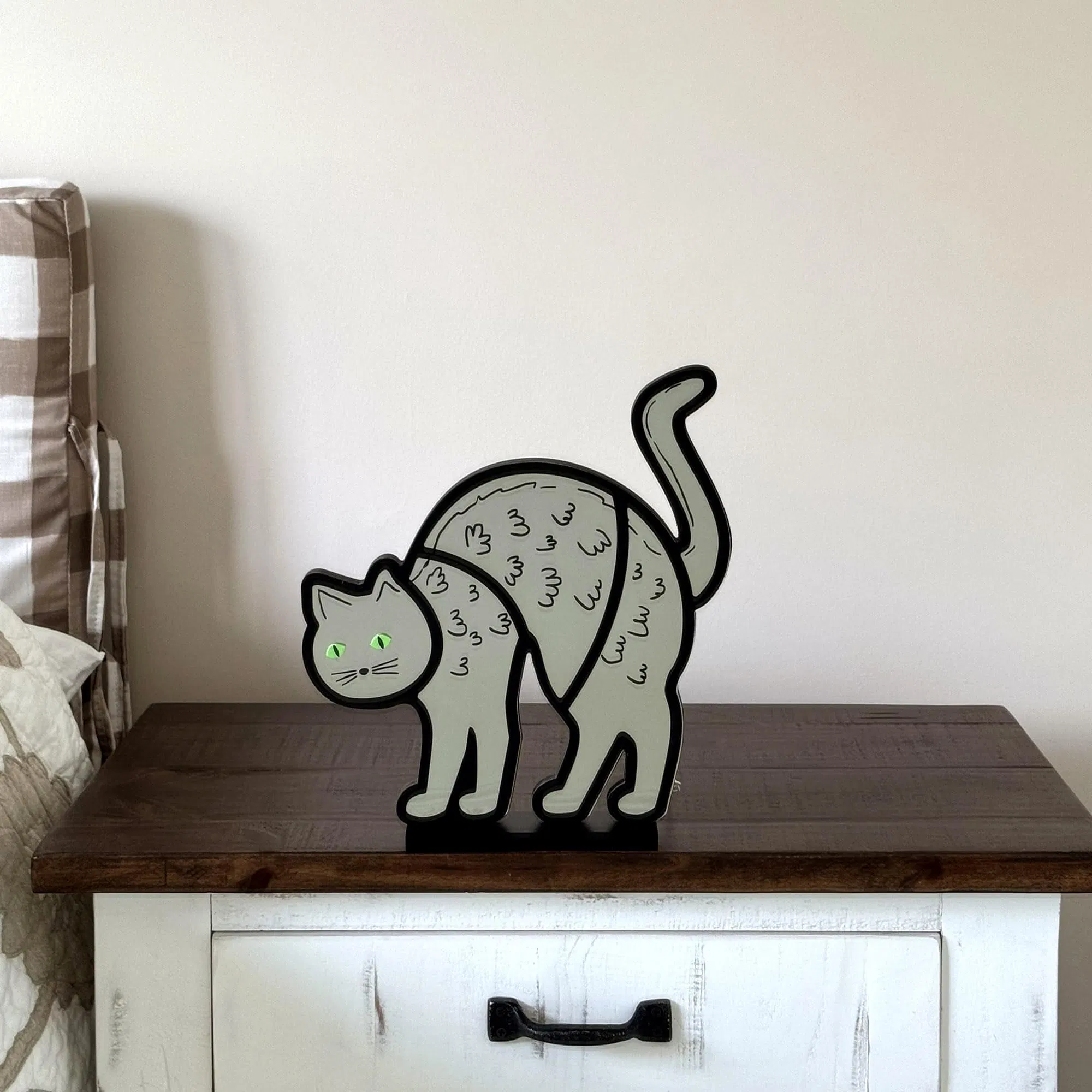 11"X13" 3D Cat Silhouette Infinity Mirror LED Light with Stand, USB-Powered Halloween Indoor Decor
