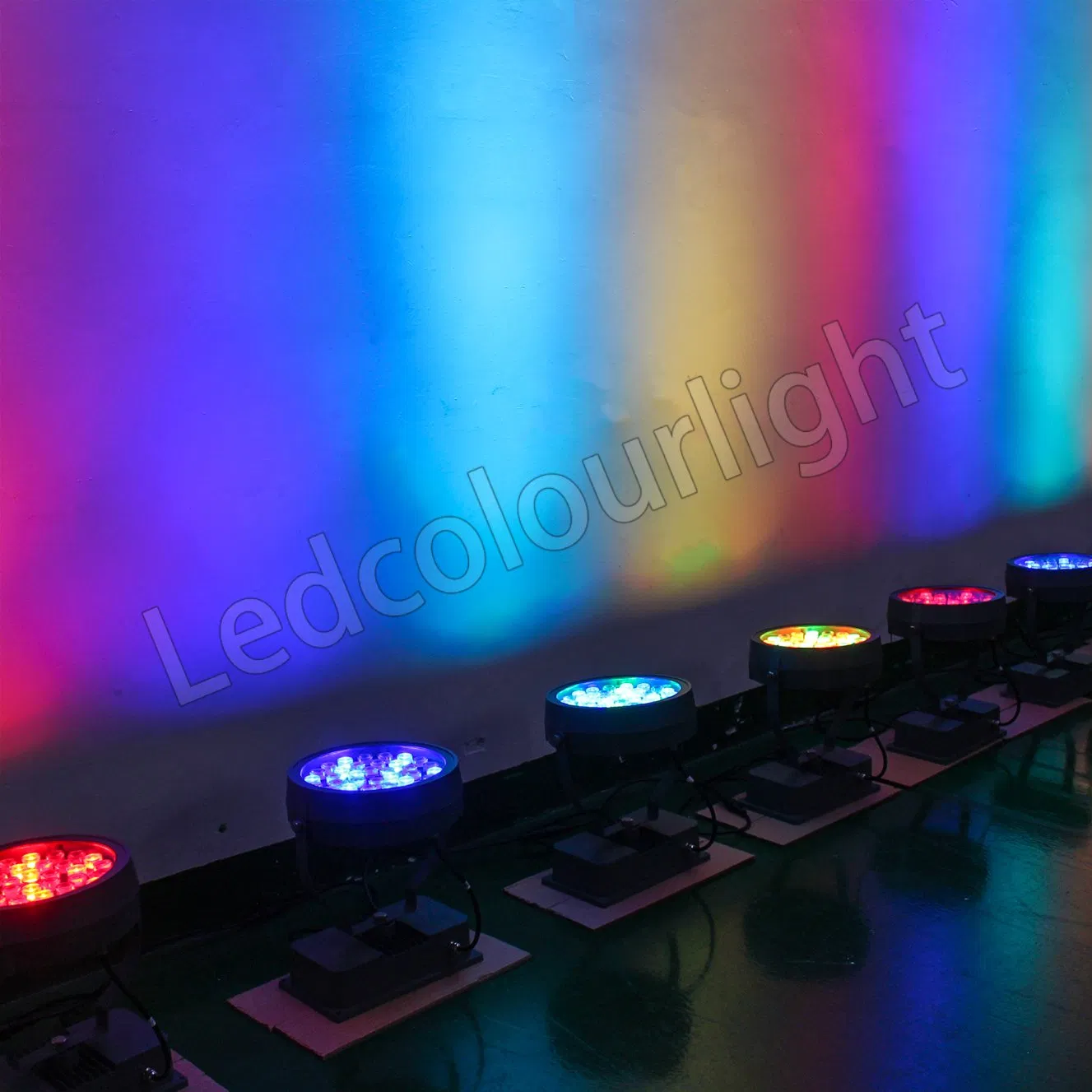 IP65 Useful for Lighting Hire Companies for Use on Tours Festivals Large Events 36W RGB LED City Color IP65 Flood Light DMX Pixel PAR Light