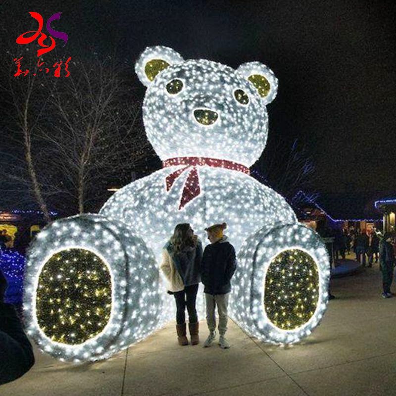 2025 New Christmas Outdoor Commercial Plaza Decoration Cartoon Bear Lights