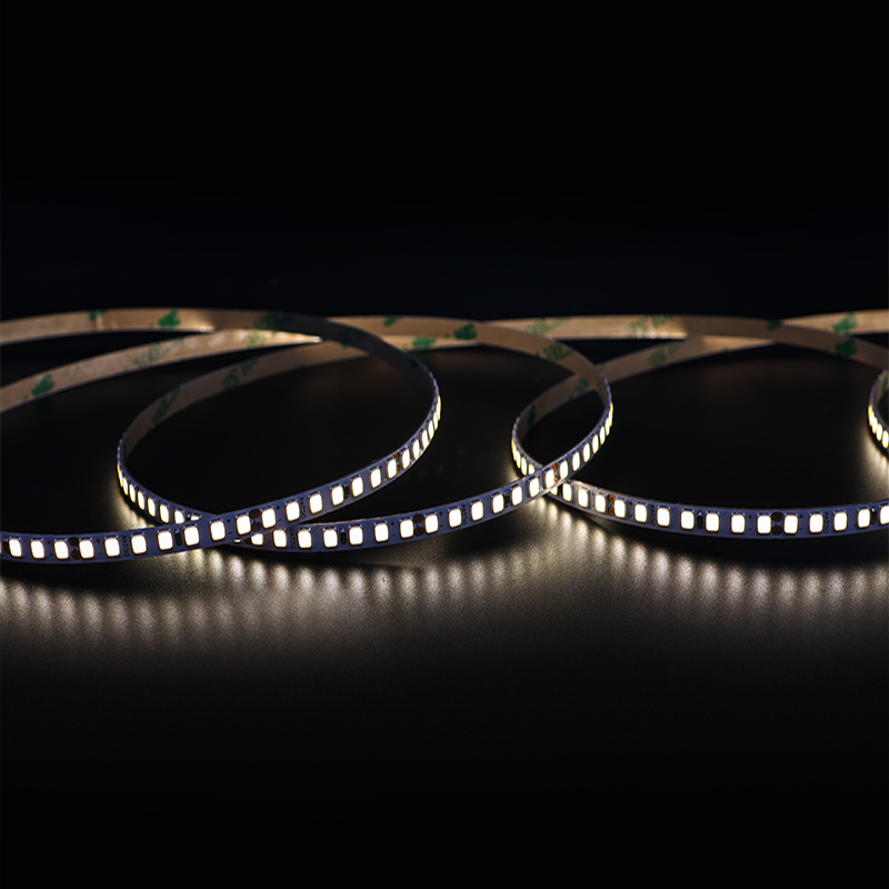High Brightness 2835 196LEDs 6W/M Flexible LED Strips