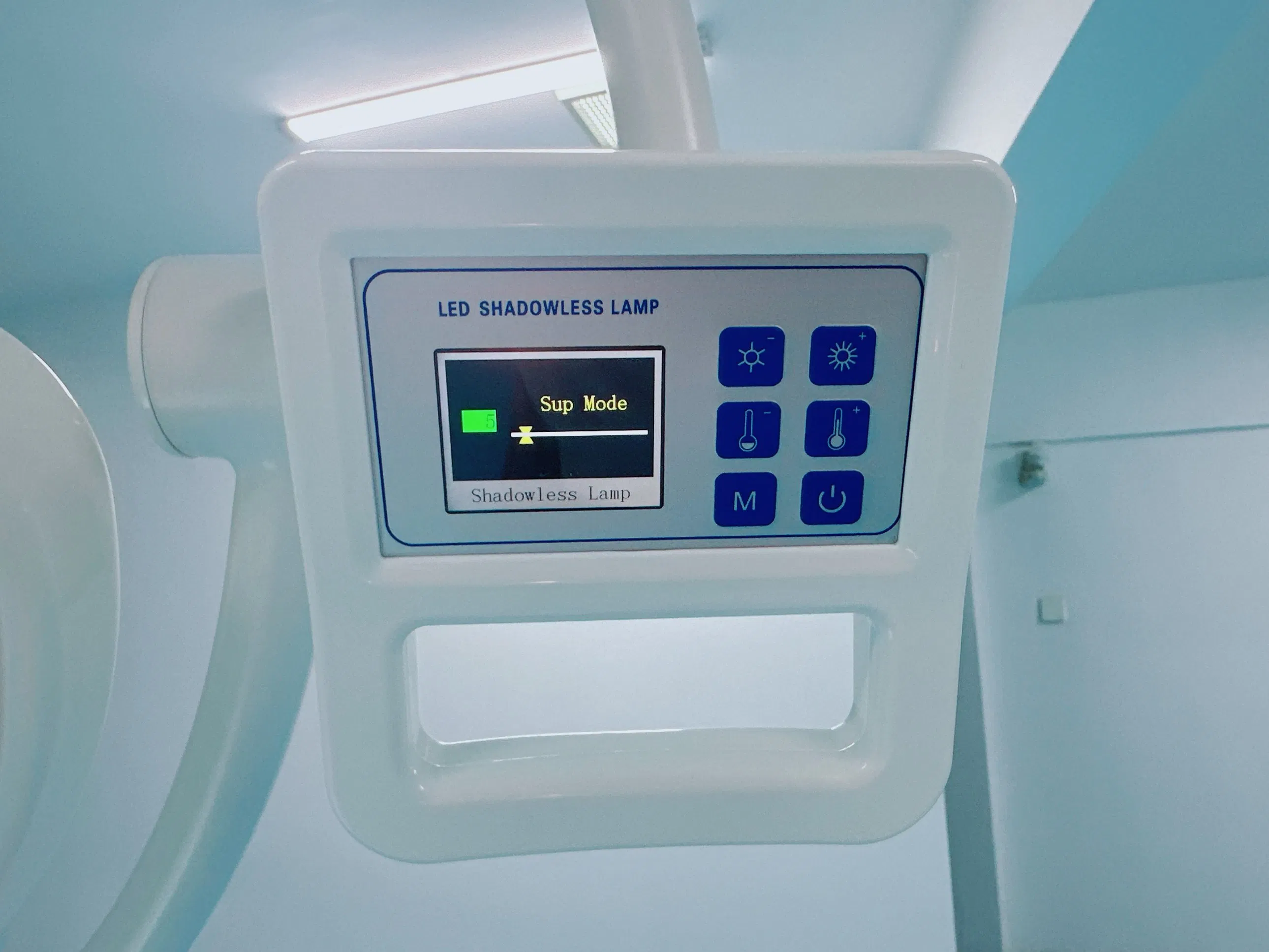 LED Shadowless Surgical Light Dental Surgical Lamp Operating Room Theater Light Adjustable Medical Light for Clinic