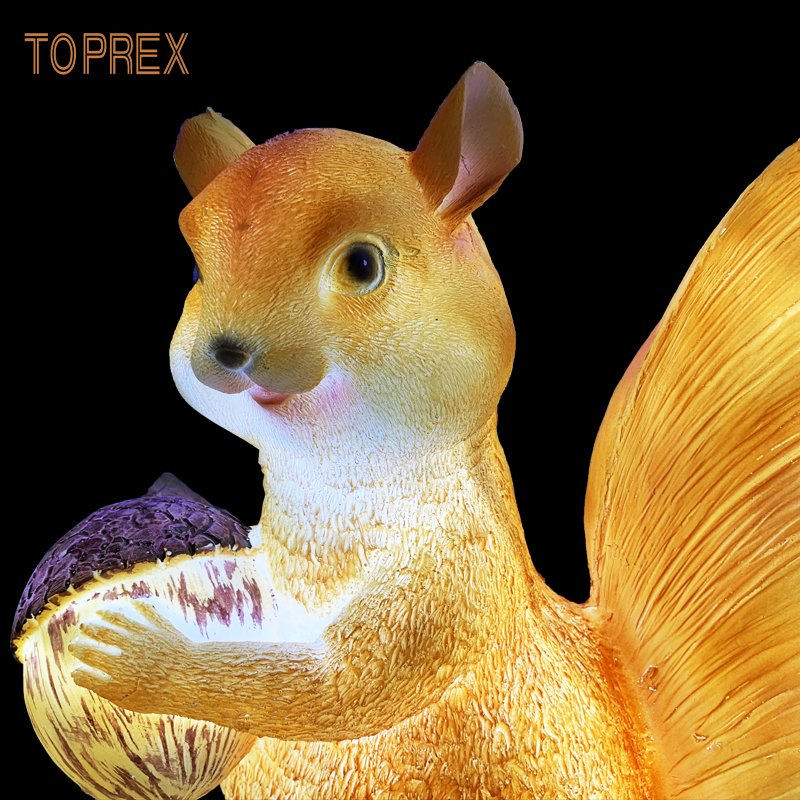 Toprex China Supplies Easter Commercial Zoo Park Display Decoration Mall 3D Squirrel Motif Lights