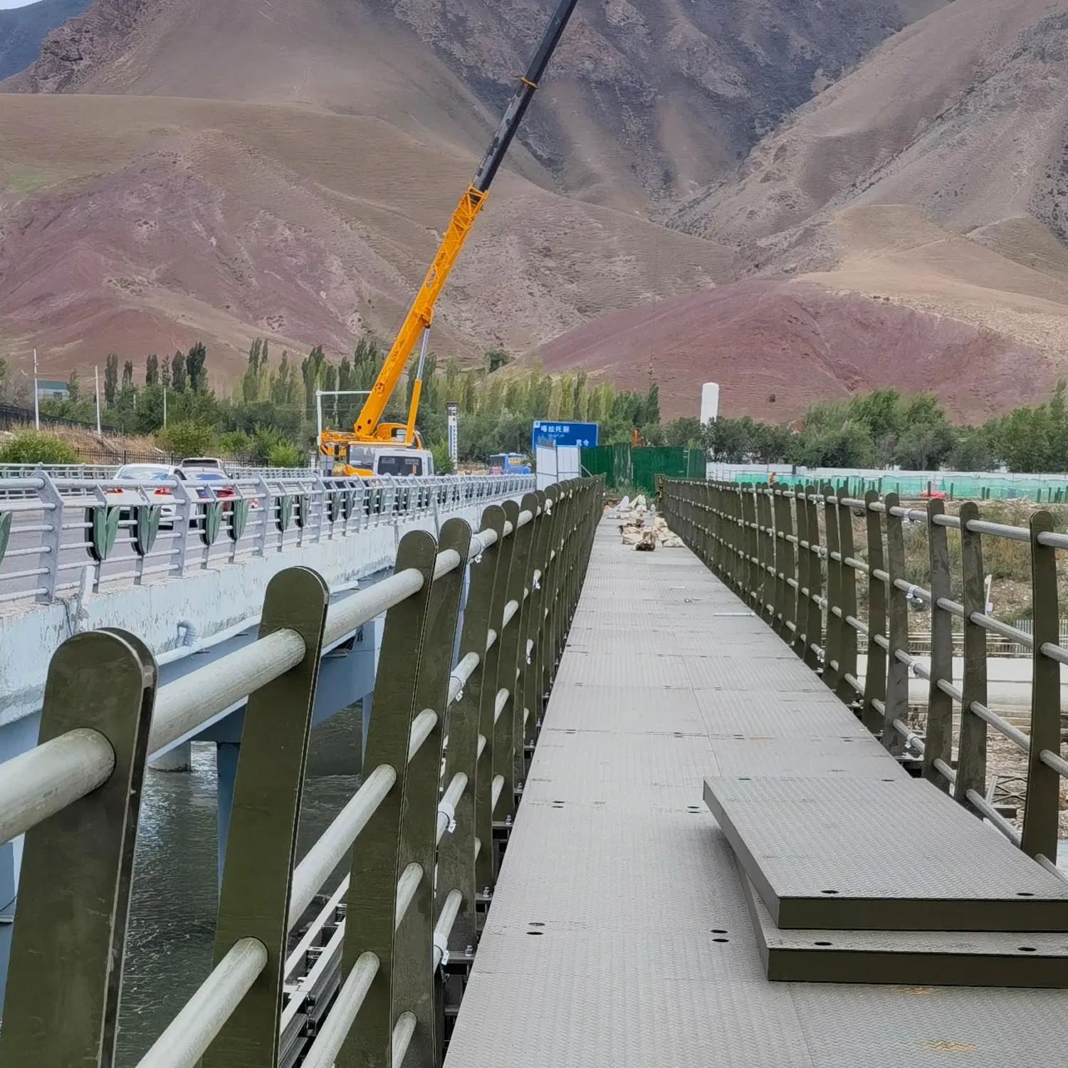 Low Cost Steel Prefabricated Portable Bailey Bridge for Emergency Purpose