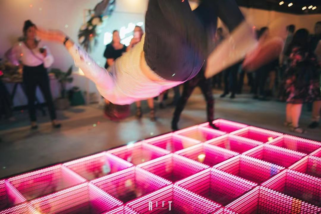 Magnetic LED Dance Floor Wedding Portable 3D Interactive Dance Floor Light