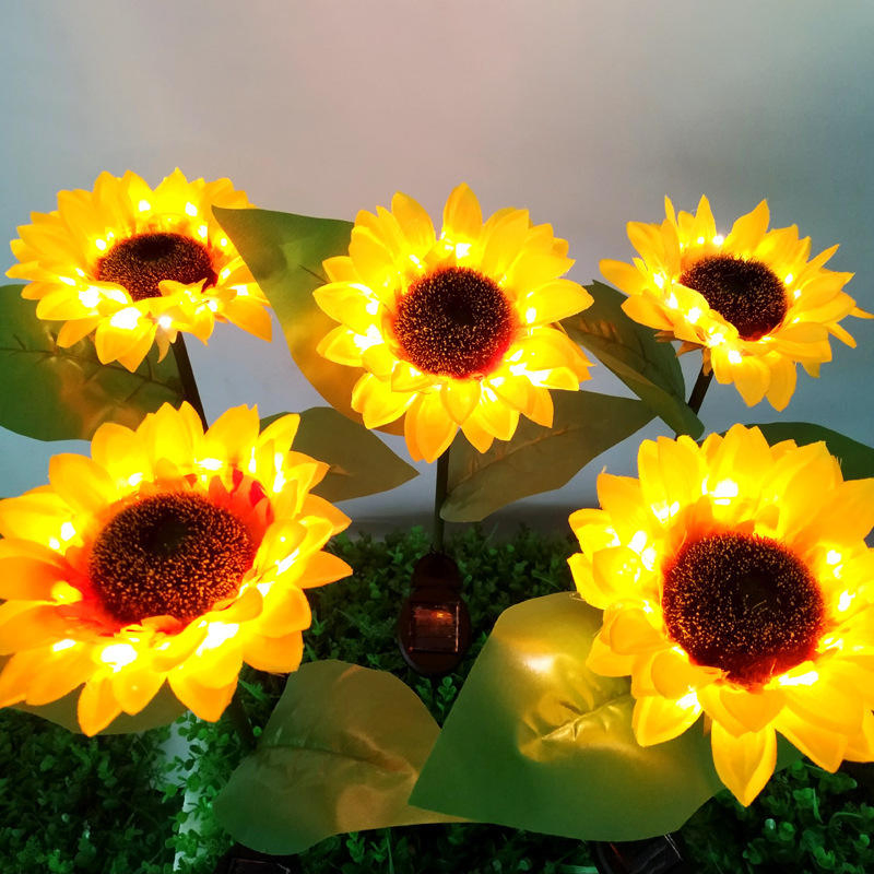 Outdoor Solar Powered LED Sunflower Garden Stake Lights for Landscape Lighting