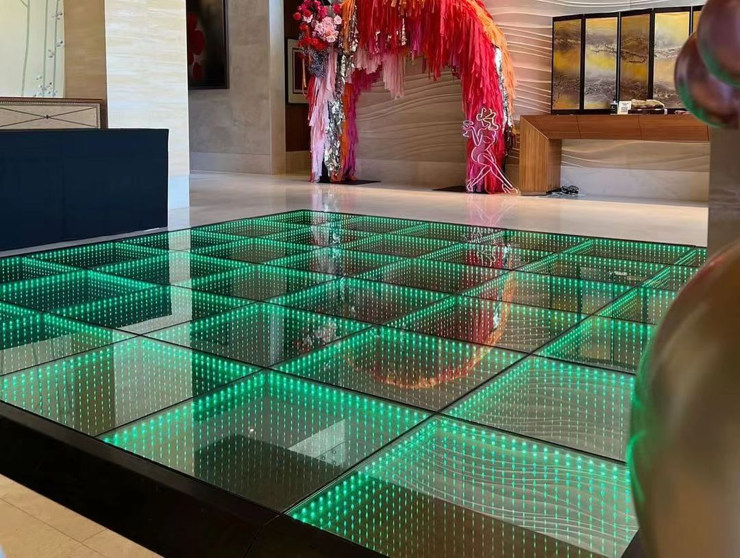 Magnetic LED Dance Floor Wedding Portable 3D Interactive Dance Floor Light