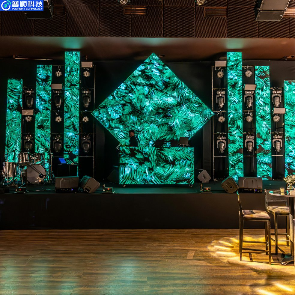 Pushunled Rental LED Display Full HD P3.91 Outdoor Music Festival Waterproof Screen