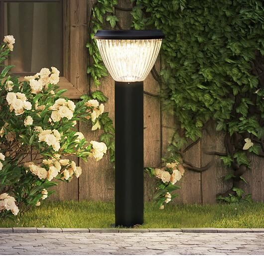 Solar-Powered Lawn Light Landscape Decorative Light Outdoor Waterproof Lawn Light