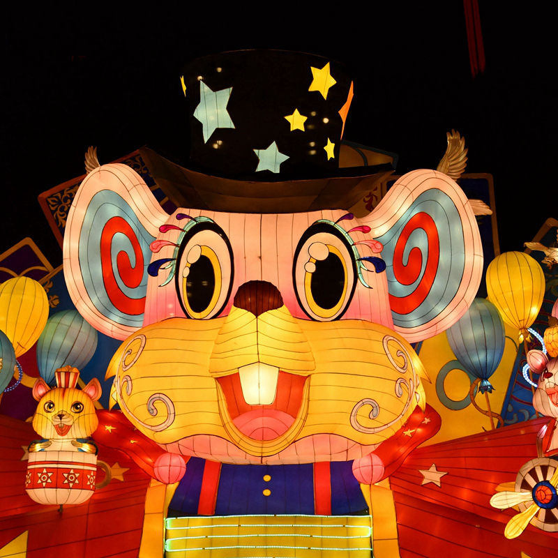 Chinese Motif Light Manufacturer Custom Festival Decoration Cartoon Theme Silk LED Animal Lanterns