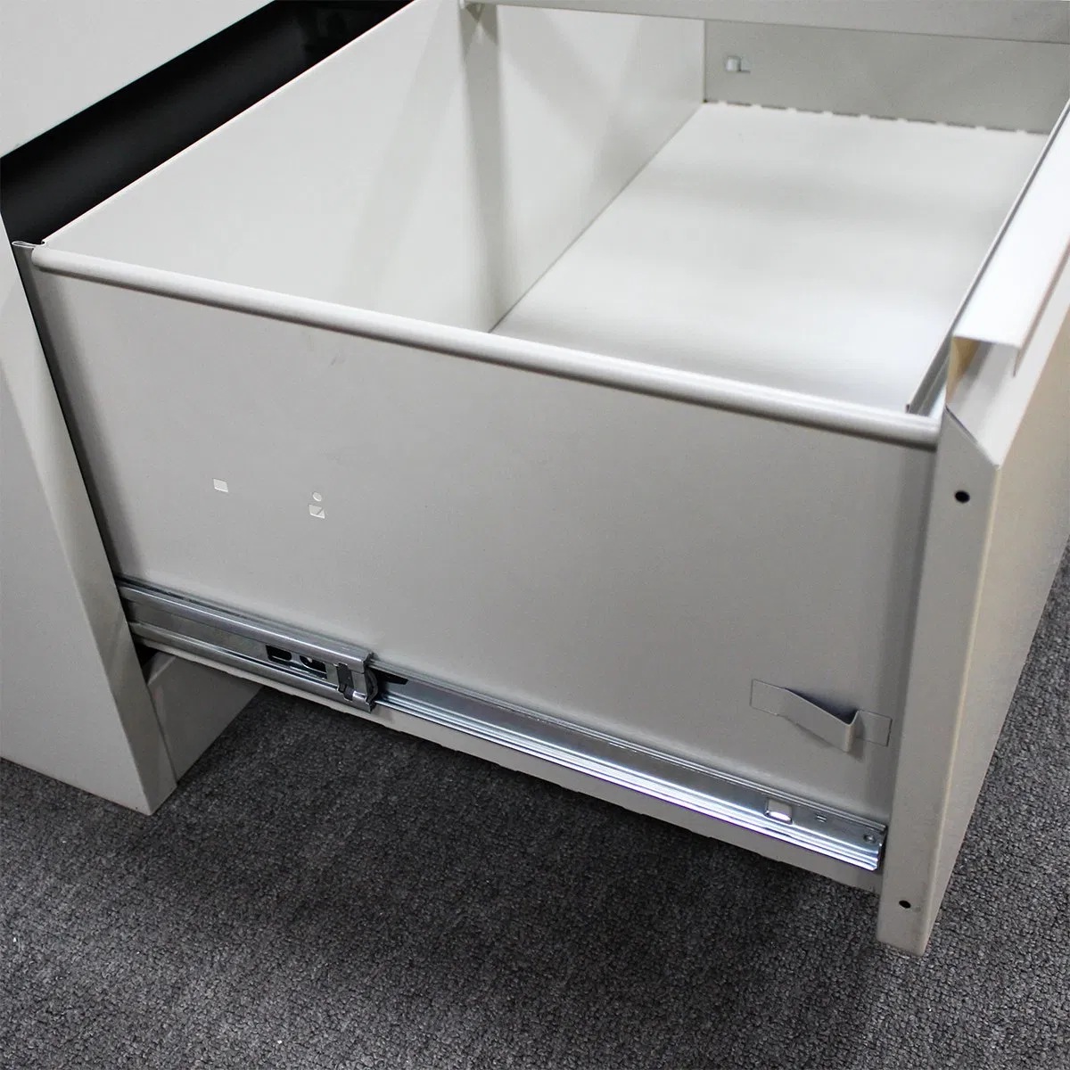 Metal Office Steel Furniture 3 Draw White Storage Cabinet A4/A3 Wide Card Filing Cupboard with Key Lock