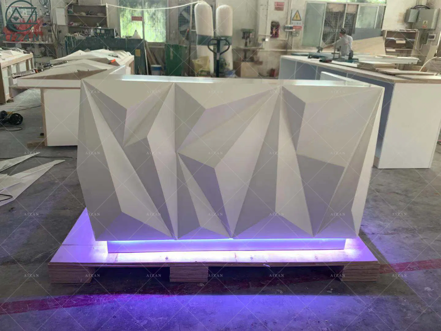 Solid Surface Top Information Counter Diamond Shape Front Desk White Reception Desk for Salon