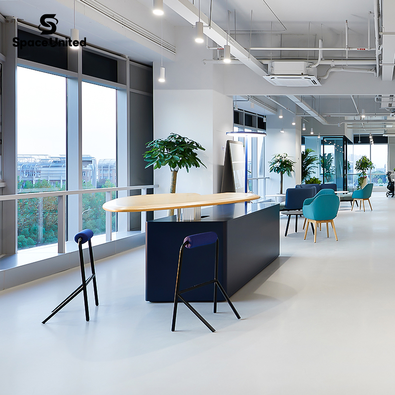 Spaceunited Modern Office Furniture Solid Wood Top Stylish Conference Table