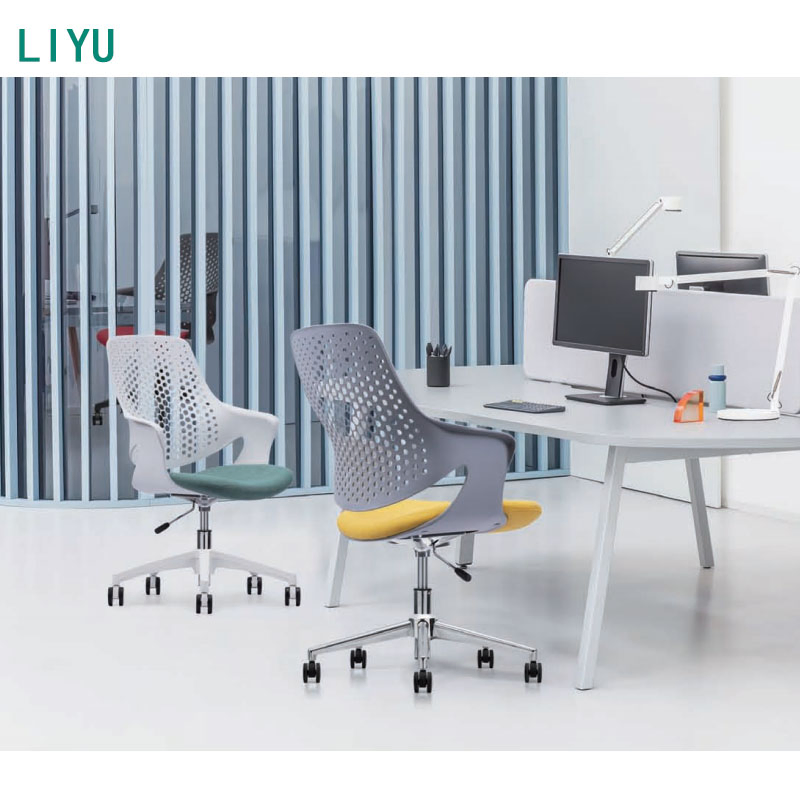 Liyu Cheap Price High Back Gas Lifting Office Staff Visitor Chair Swivel Executive Ergonomic Task Mesh Office Chair