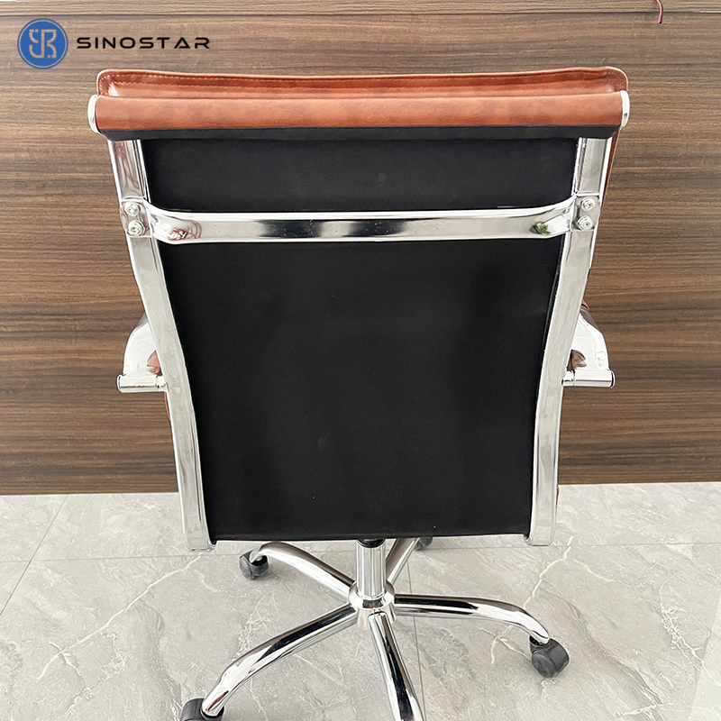 Commercial-Grade Managerial Chair Featuring Premium Faux Leather Upholstery