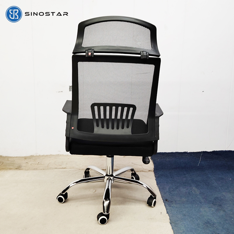 Managerial Office Swivel Chair Designed for Prolonged Sitting and Optimal Comfort
