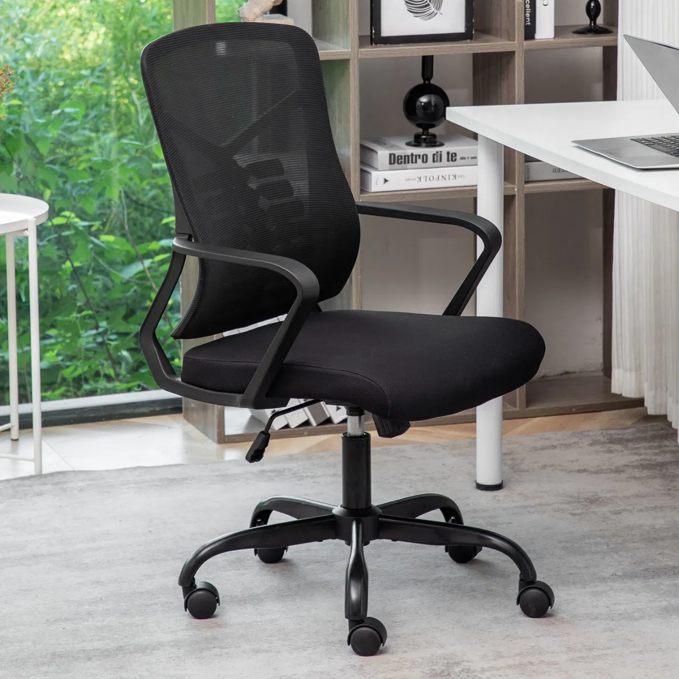 Black Color Swivel Computer Desk Mesh Chairs with Kd Base for Home and Office