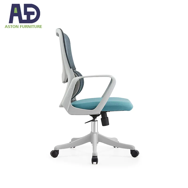 Ergonomic Office Mesh Chair View 3