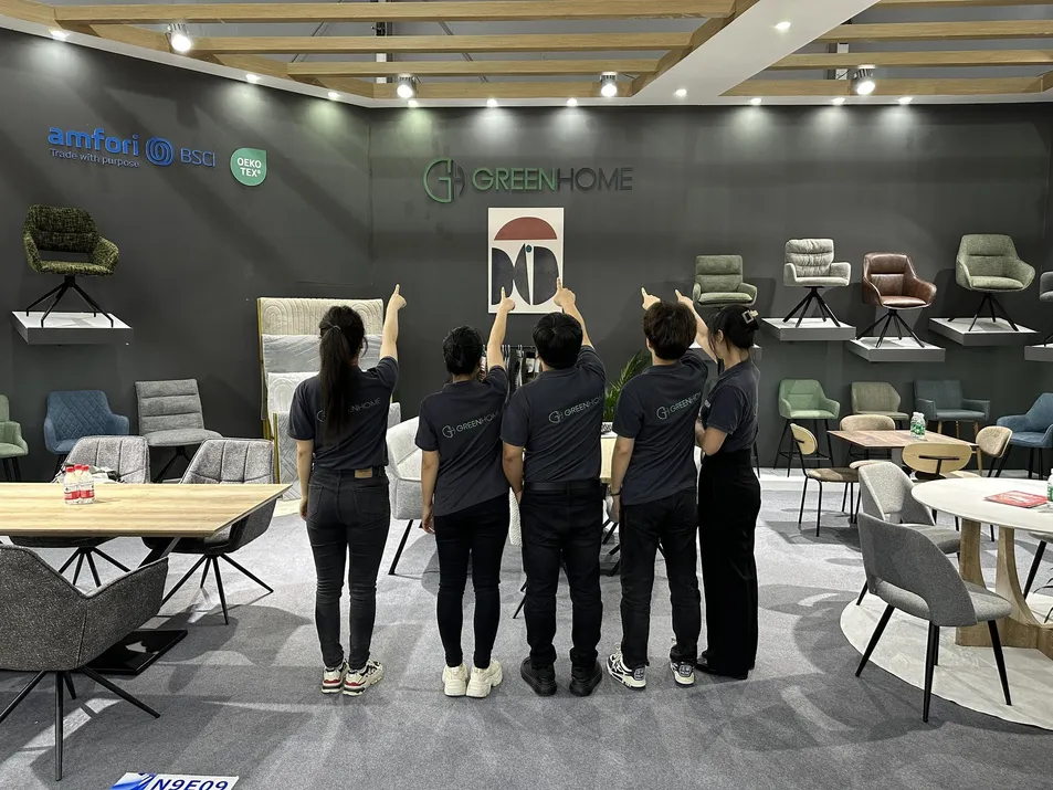 Office Chair Front View