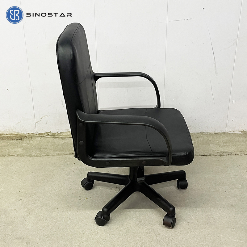 Commercial-Grade Managerial Chair Featuring PU Leather Upholstery and Height Adjustment