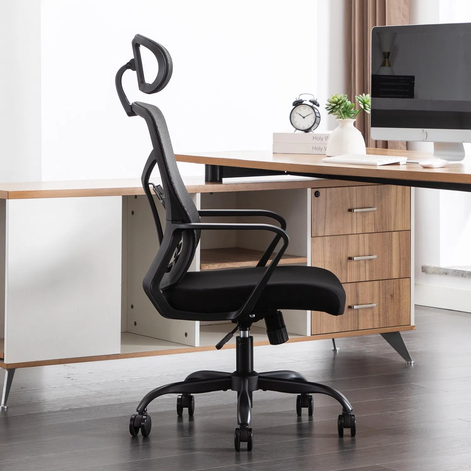 Wholesale Market High Back Comfy Ergonomic Mesh Office Chair with Lumbar Support