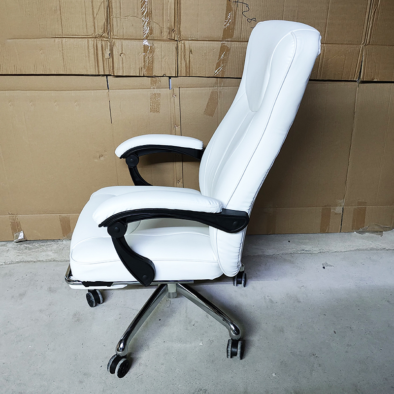 Adjustable Managerial Office Chair with Tilt Tension Control and Padded Armrests
