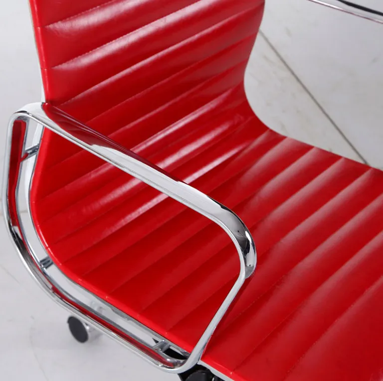 Office Chair Display 6