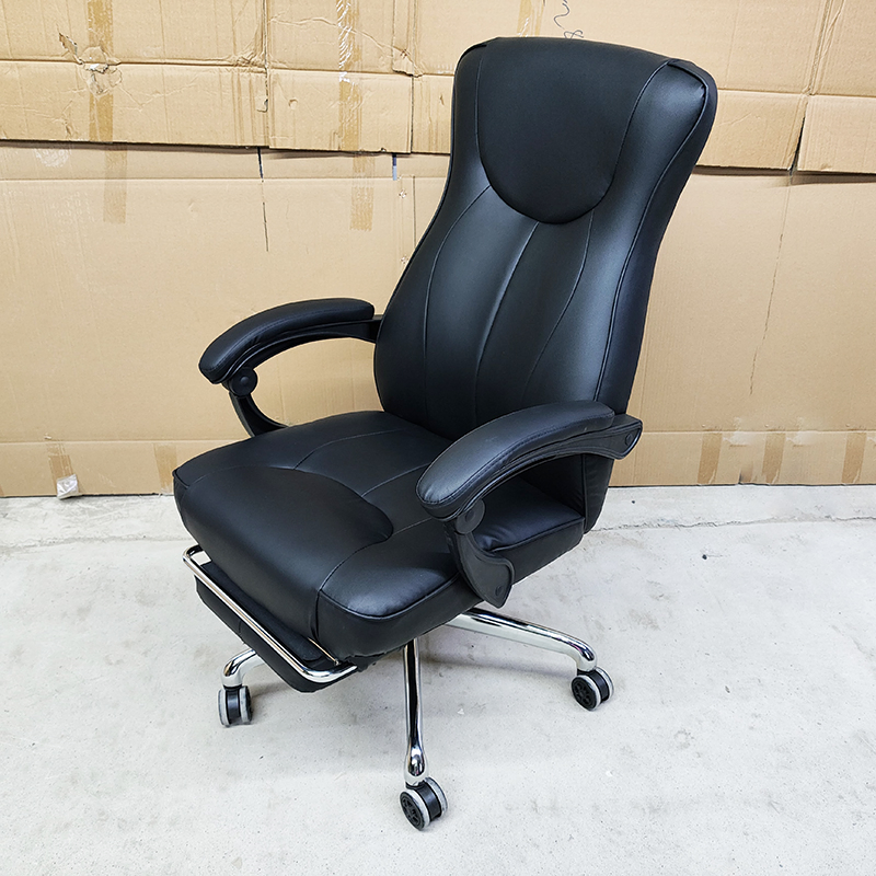 Adjustable Managerial Office Chair with Tilt Tension Control and Padded Armrests