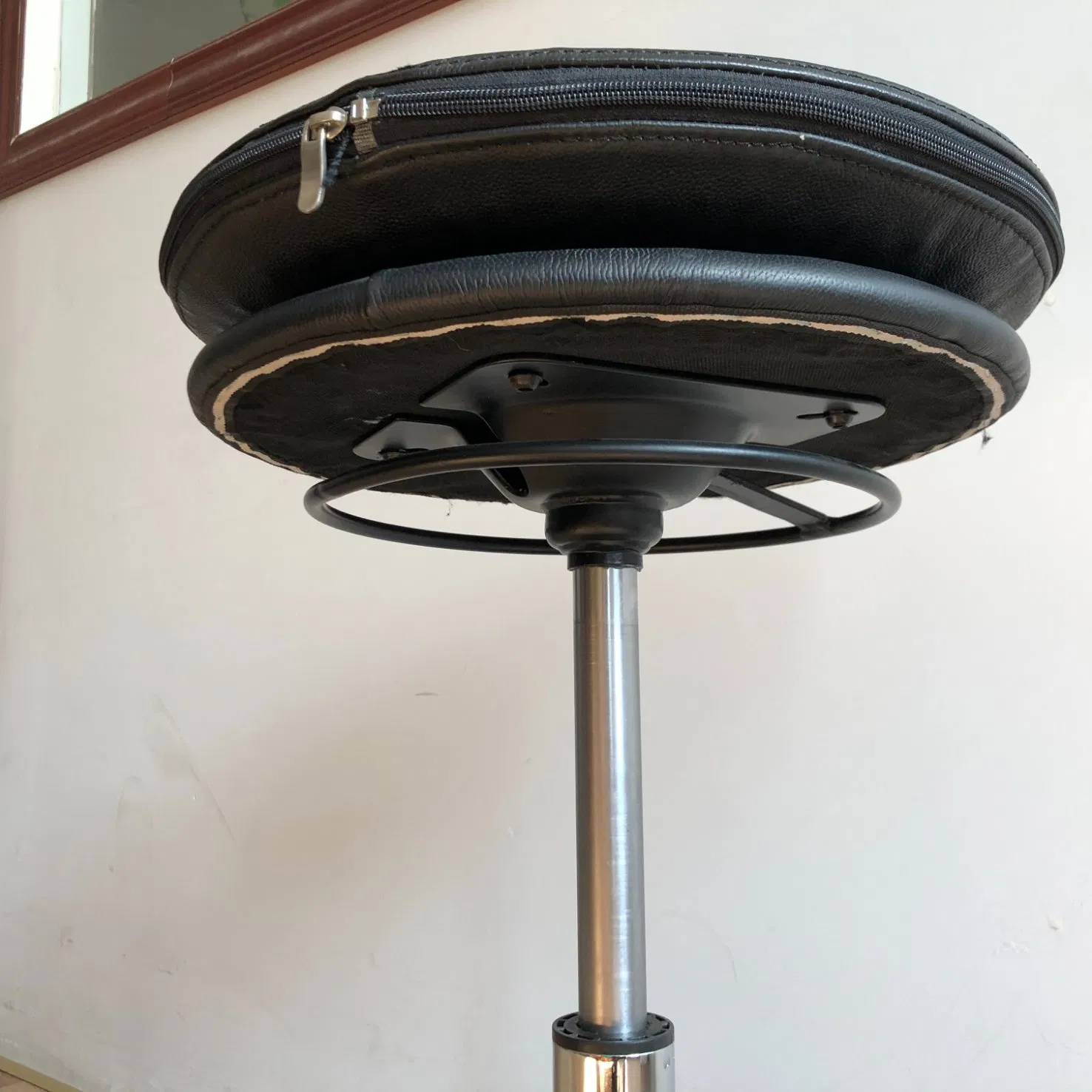 Ergonomic Active Sitting for Office School Adjustable Active Standing Chair