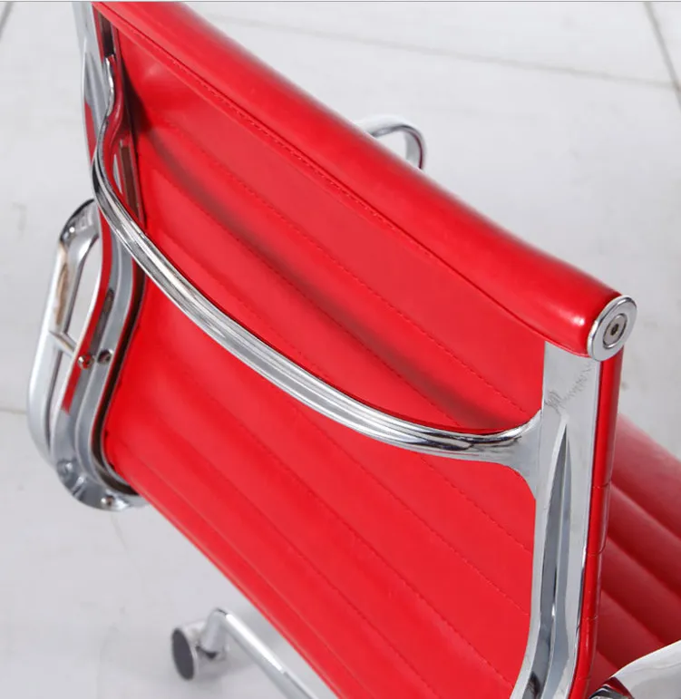 Office Chair Display 5