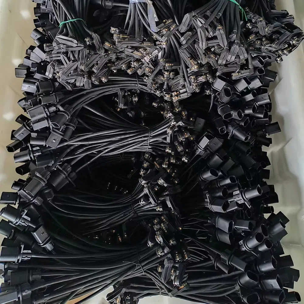 Chinese Factory Supply New Design ABS Brake Pad Wear Sensor for Mercedes-Benz W203 W204 X204 W166 X166 W222 OEM 2205400617 2205400717