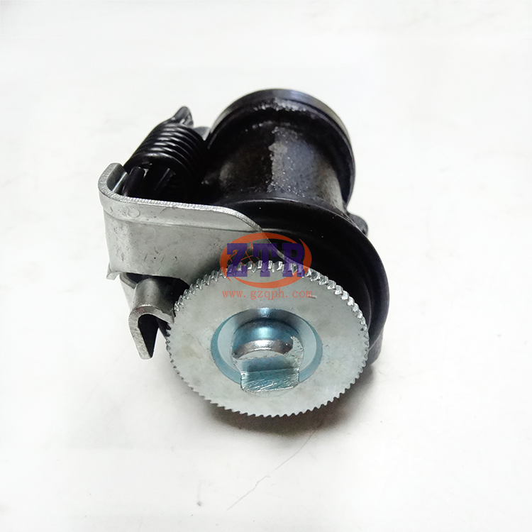 Auto Parts Brake Wheel Cylinder for Coaster 47580-37072
