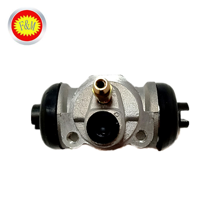 Supplier Spare Brake Wheel Cylinder OEM 44100-Vk00A for Car Auto Part