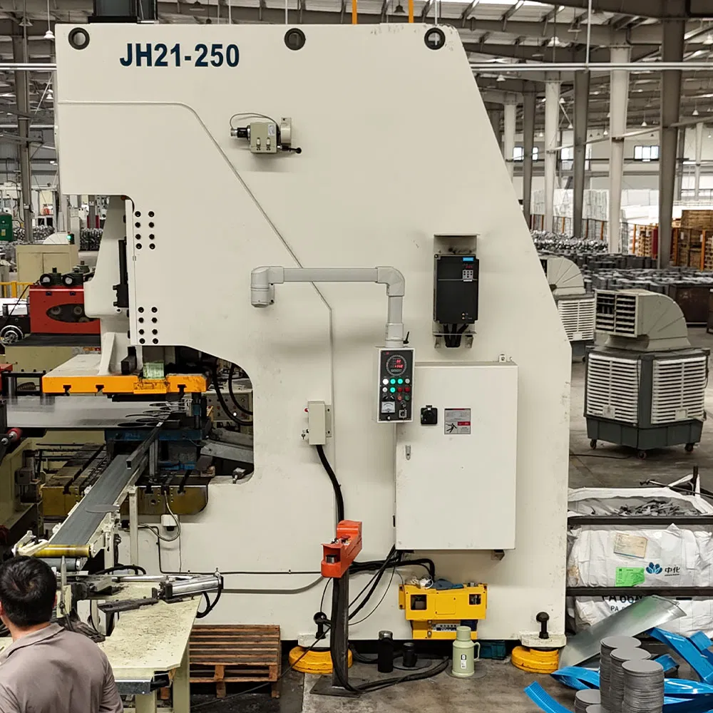 Sx1600X4.5mm Large-Scale Oscillating Blanking Line for Brake Disc Production