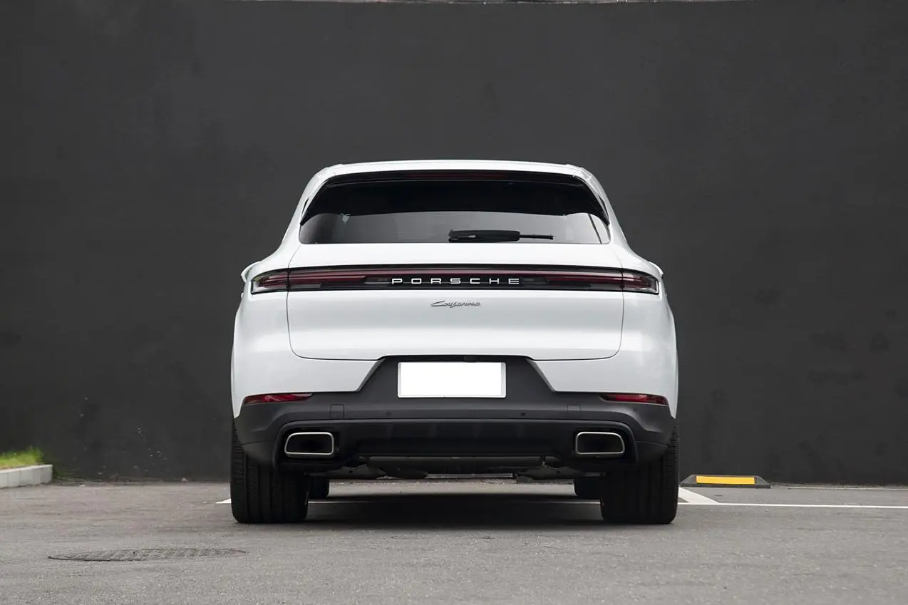 Best Porschee Cayenne E-Hybrid SUV Supplier, Suppliers