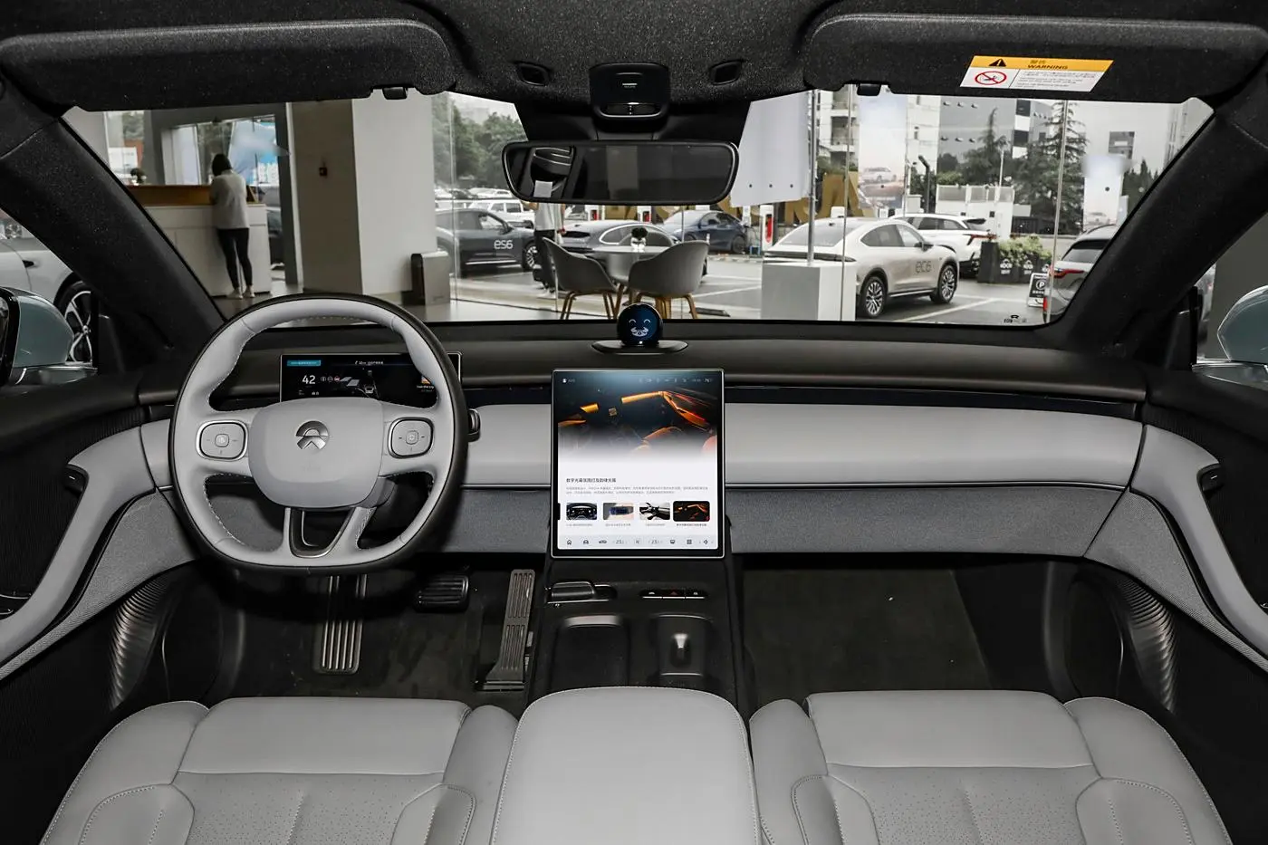 Best New Flagship Electric Car NIO ET5 Pure Car Sport Car Supplier, Service