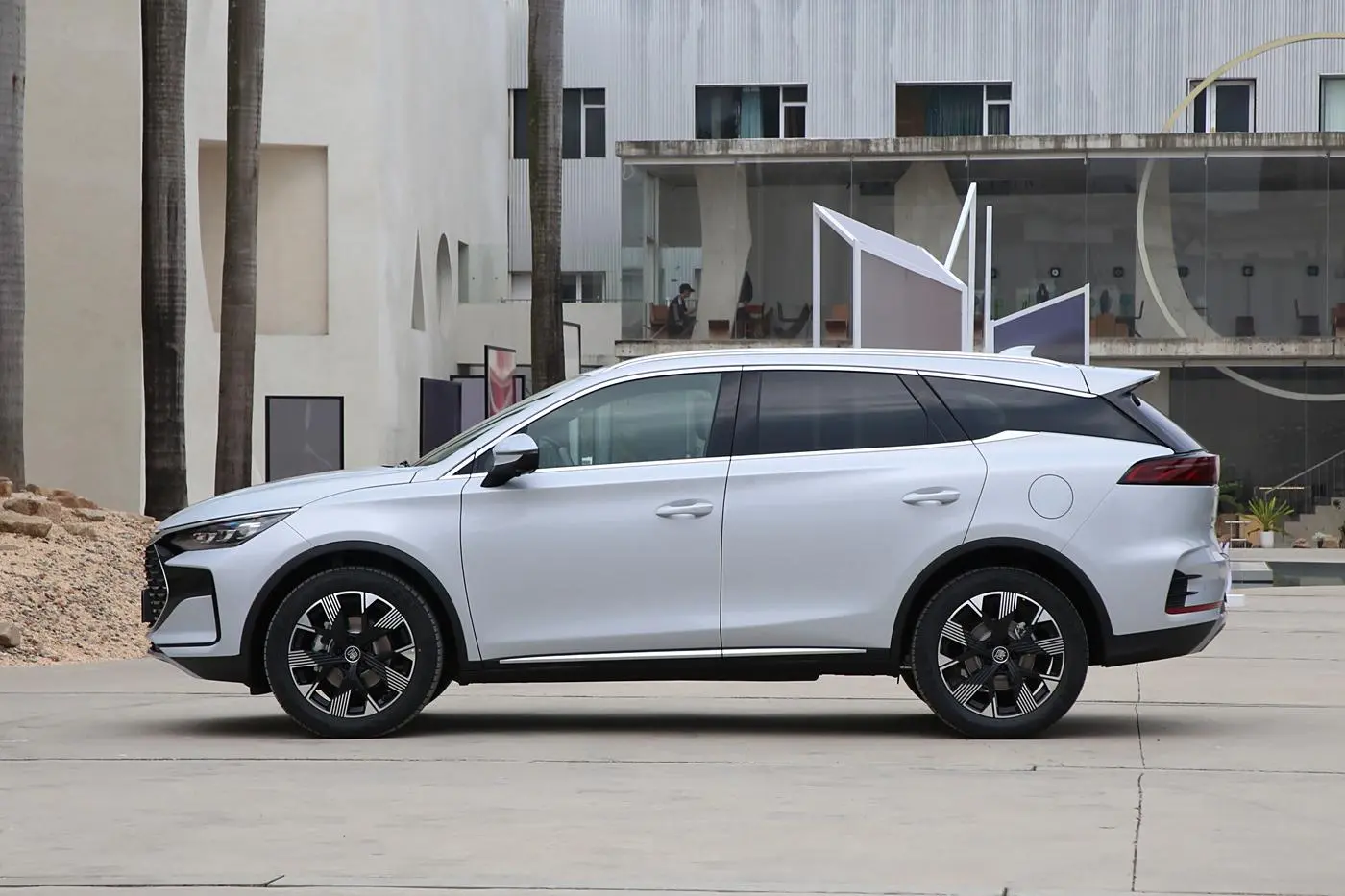 Best China Hot Selling New Energy Vehicles Byd Tang Long Range Electric Cars-Flagship White Suppliers, Service