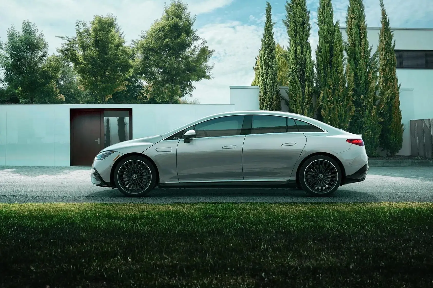 Best China New Cars New Energy 2024 Mercedes Benz EQE SUV Suppliers, Service