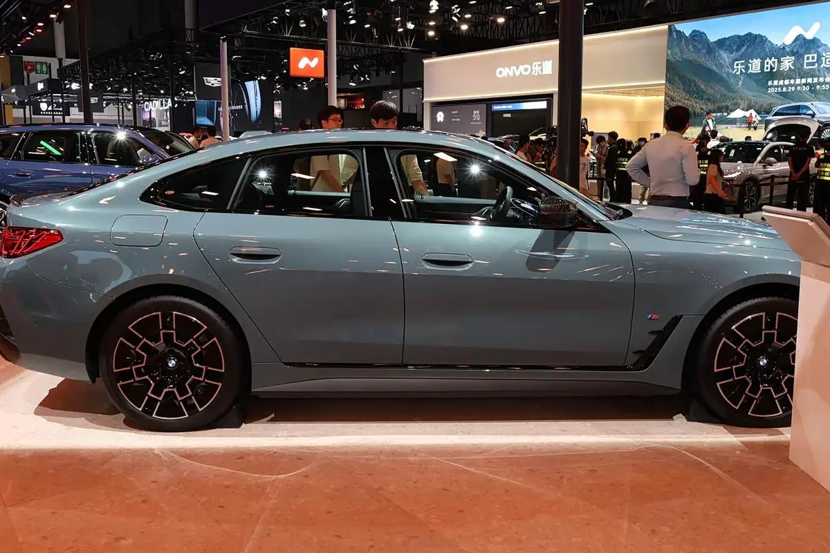 Best BMW i4 M 2025 M4 Exporter, Service