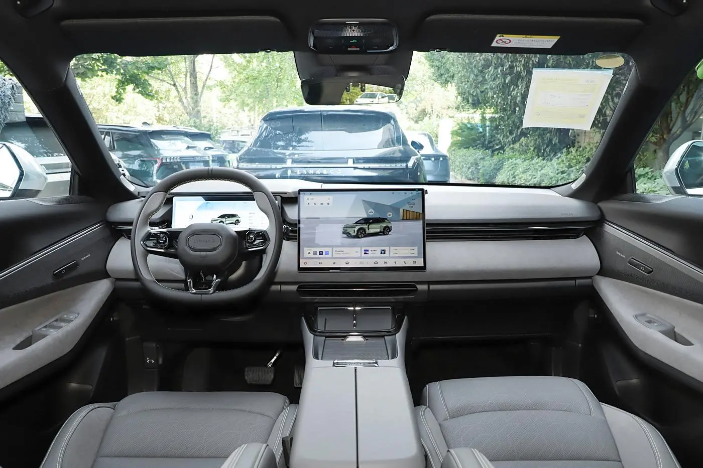 Best Lynkco 08 Black 1.5t Hybrid Vehicle Used Car in 0 Mileage Supplier, Service