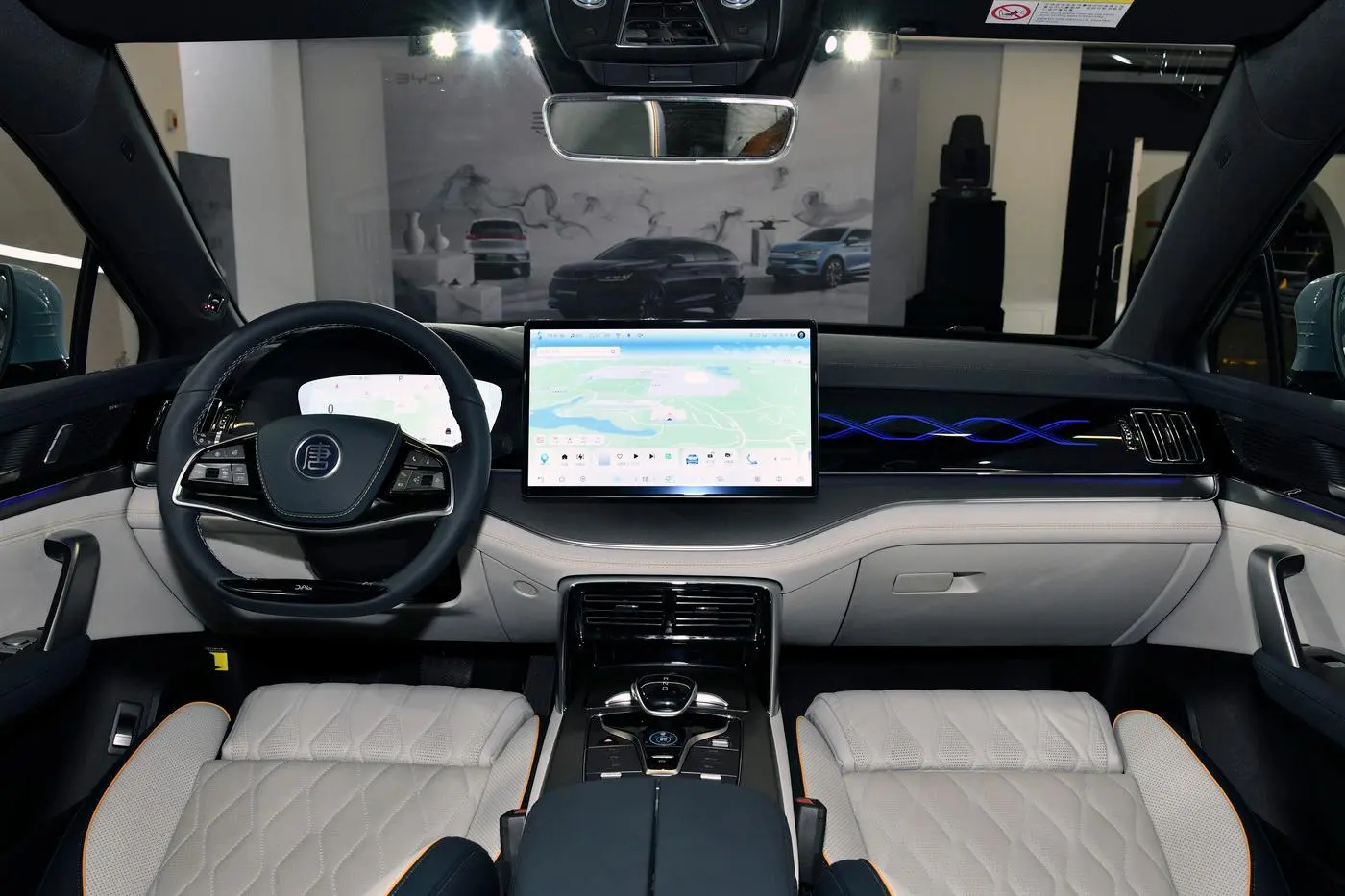 BYD Tang Interior