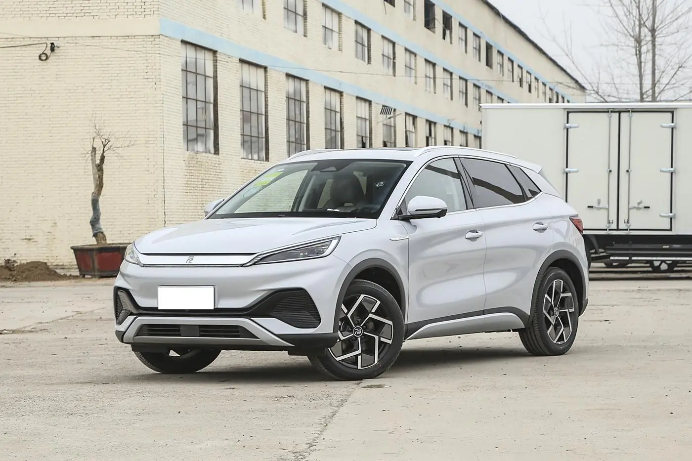 Best Hot sale byd yuan plus ev 2024 Long range Electric Energy Vehicle Skiing white appearance Supplier, Service