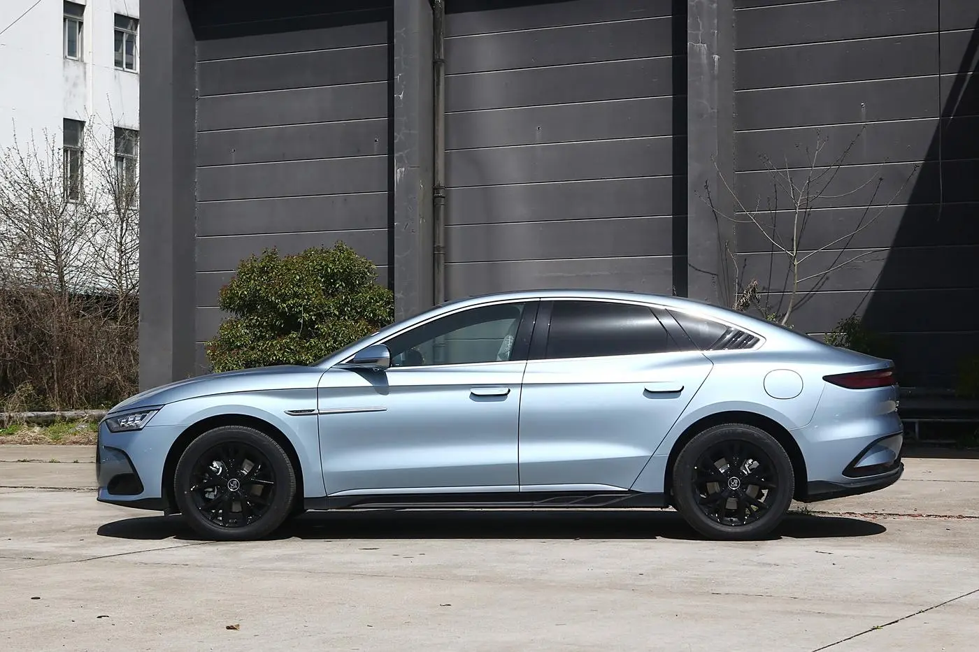 Cheap Hot Selling Electric Vehicle BYD Han EV Luxury Cheap Electric-Glacier blue Suppliers, Exporter