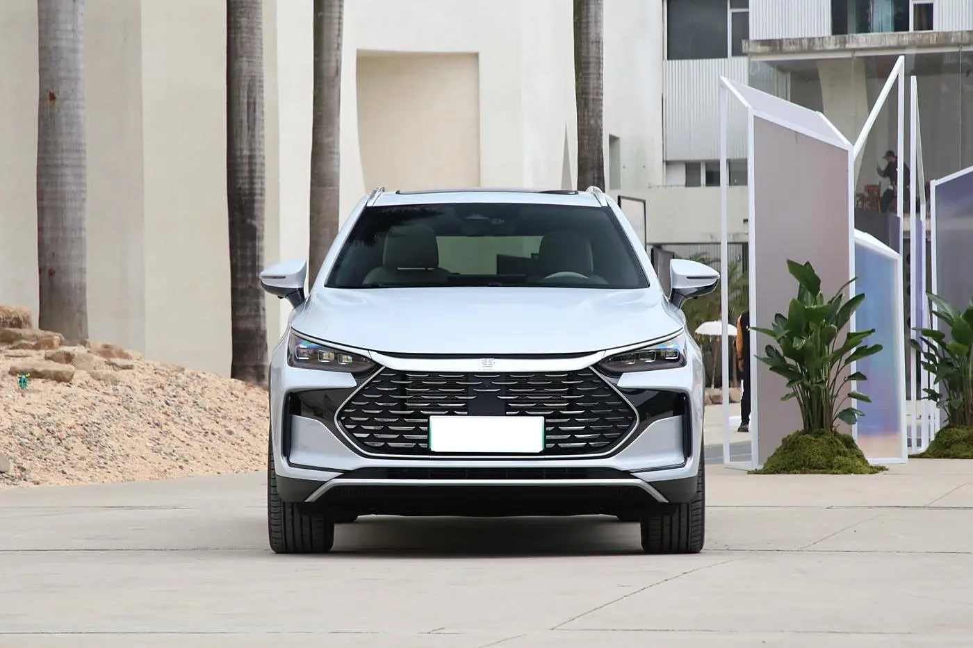 Best China Hot Selling New Energy Vehicles Byd Tang Long Range Electric Cars-Flagship White Suppliers, Service