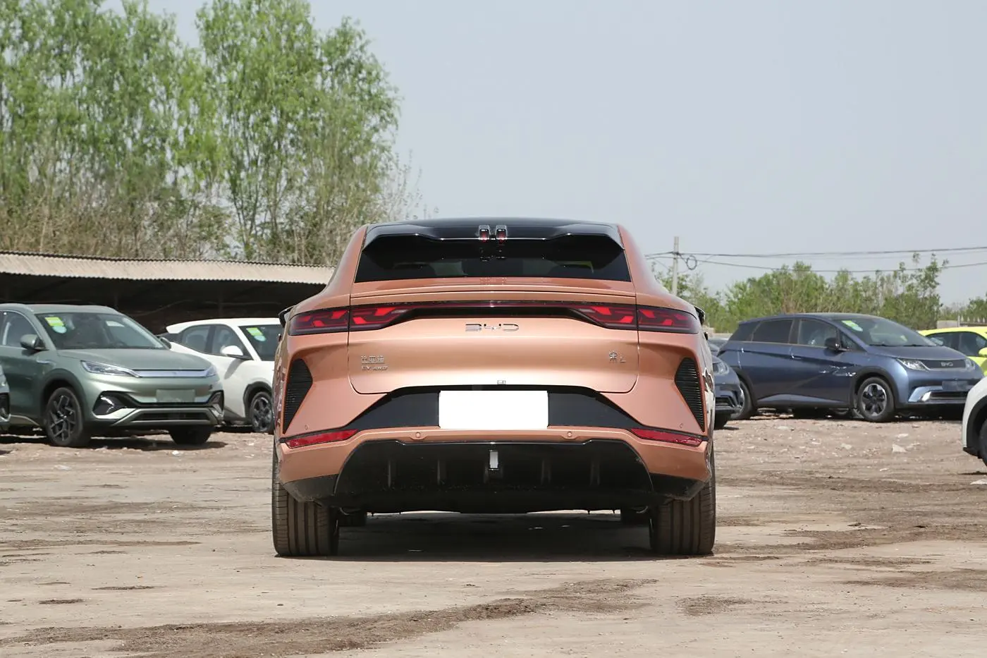 Best BYD SongL Electric Car New Energy Vehicle Dealership Car Appearance of Mars Orange Supplier, Exporter