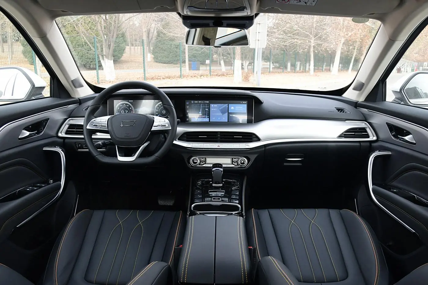 Best Bestune T77 made in china 5 Seats Sport Petrol Big SUV Car Supplier, Exporter