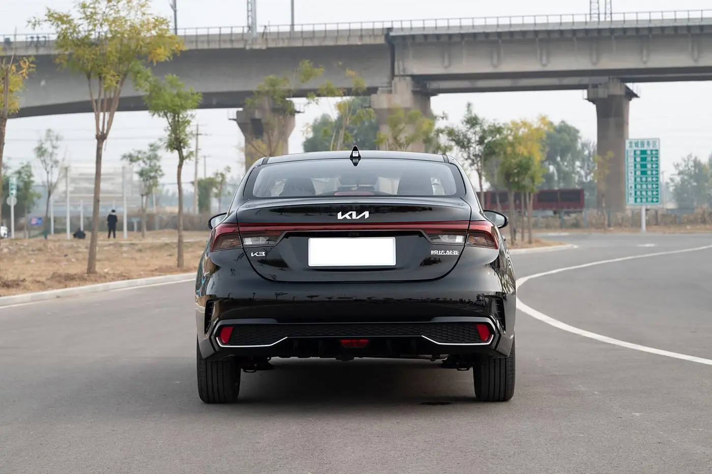 Best Sedan gasoline cars KIA k3 Good quality and low price cars Exporter, Service