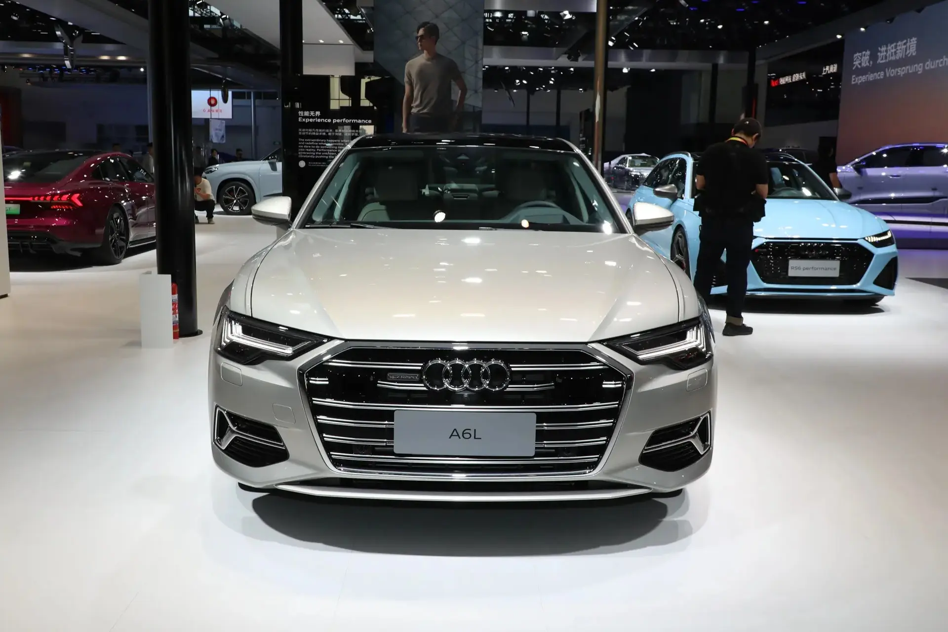Cheap Audi A6L Gasoline 2.0T Medium Large Car Supplier, Service